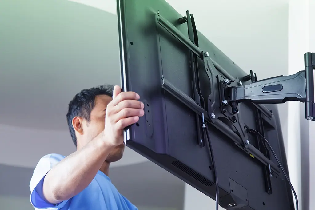 Mounting & Installation Services